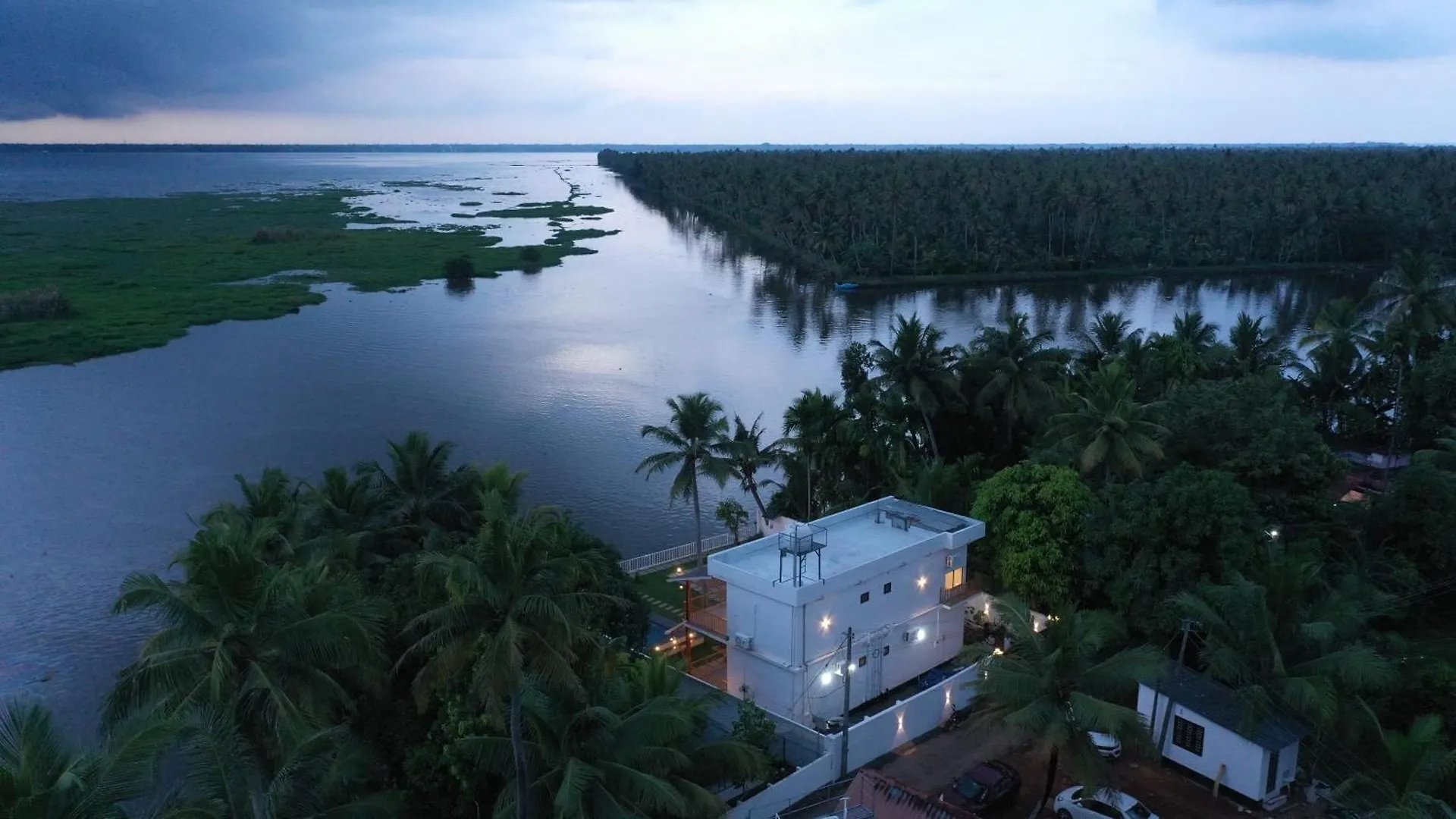 Kumarakom Sunview